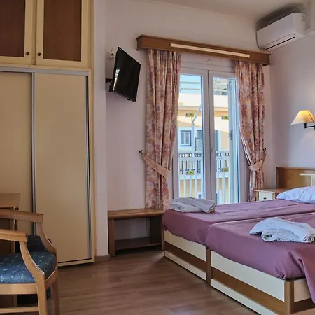 3 Brothers Hotel Sidari Ξενοδοχείο 2*