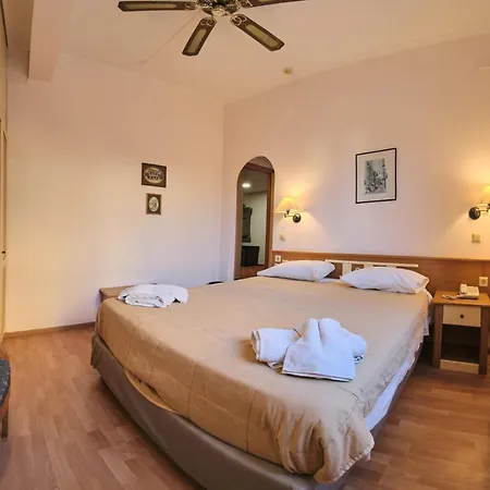 3 Brothers Hotel Sidari 2*