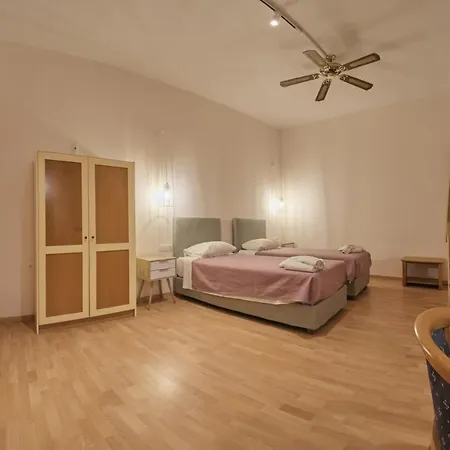 ホテル 3 Brothers Hotel Sidari シダリオン
