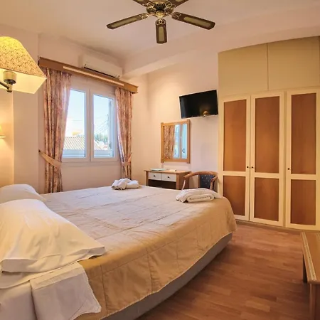 3 Brothers Hotel Sidari シダリオン