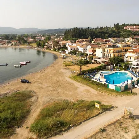 ホテル 3 Brothers Hotel Sidari 2*